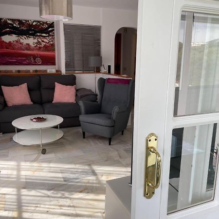 Apartamento en Torremolinos con piscina Esterno foto