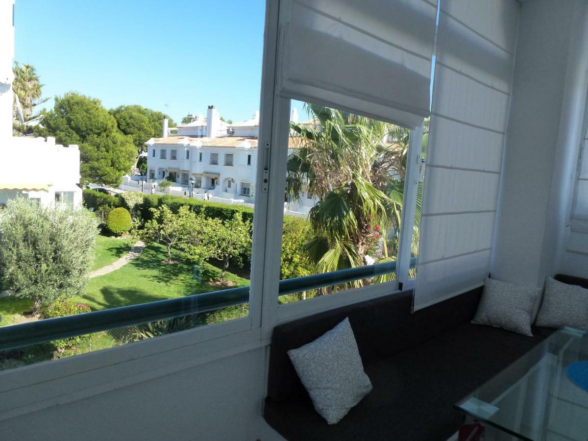 Apartamento en Torremolinos con piscina Esterno foto